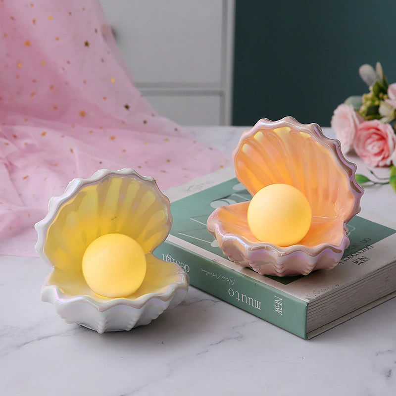 LumiPearl Shell Lamp